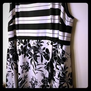 Black and white print dress